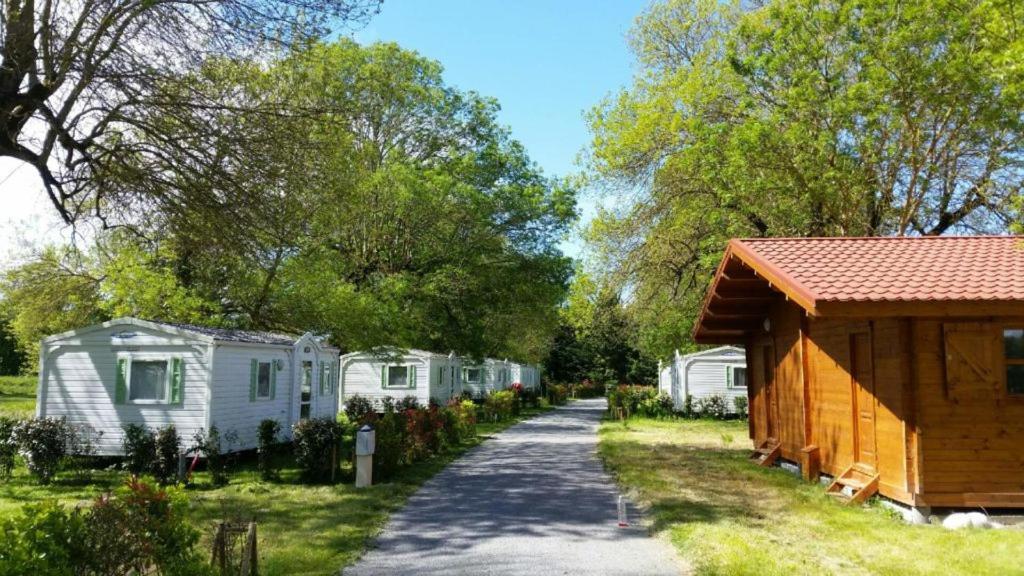 Camping Les 2 Salamandres Arces-sur-Gironde Buitenkant foto